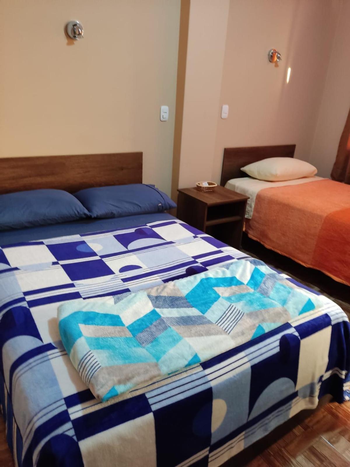 Hotel D' Barrig Trujillo Zewnętrze zdjęcie